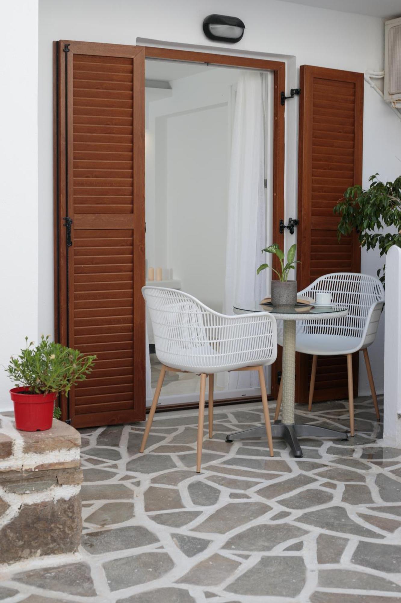 Margo Studios Naxos City ภายนอก รูปภาพ
