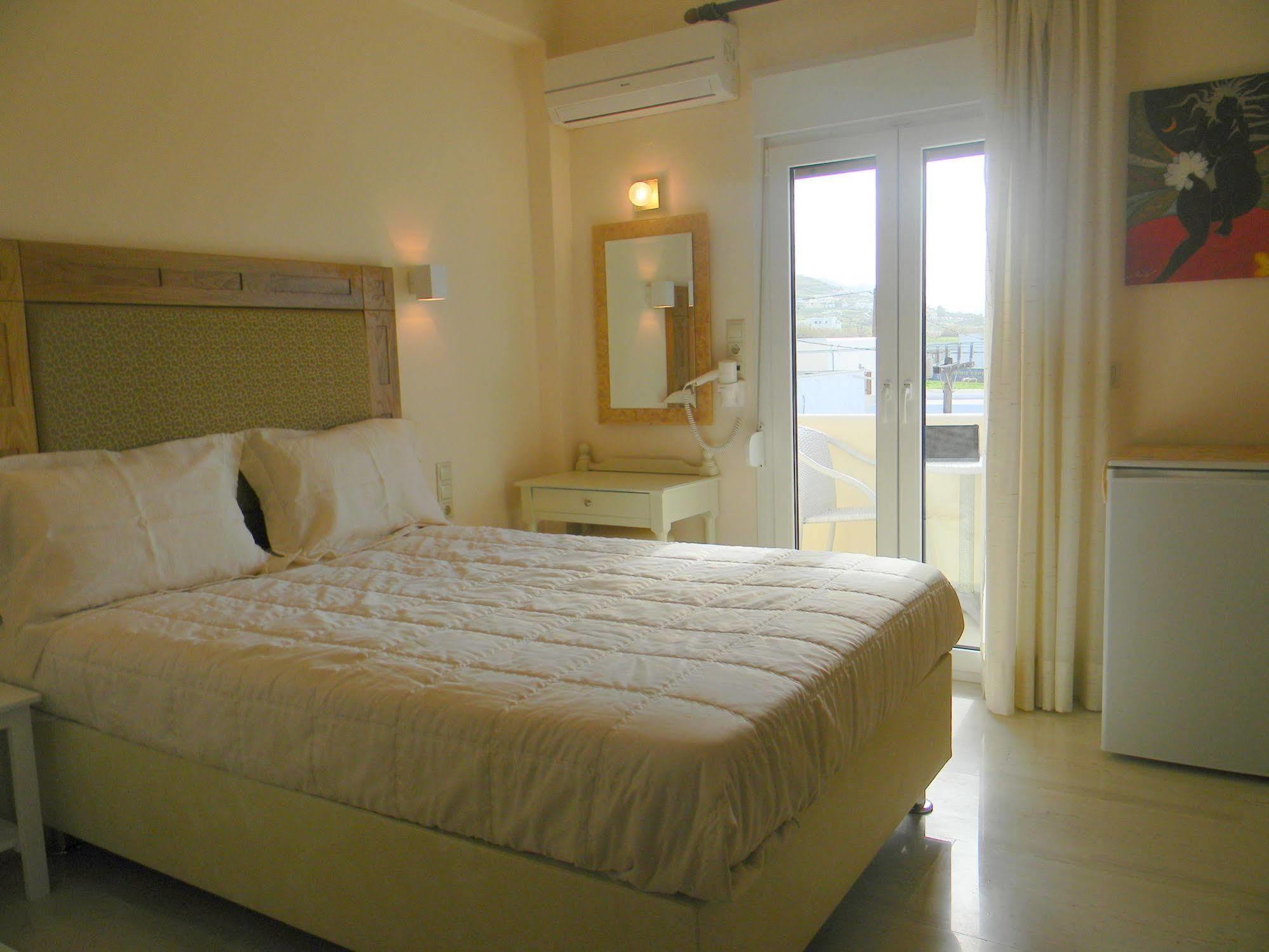 Margo Studios Naxos City ภายนอก รูปภาพ