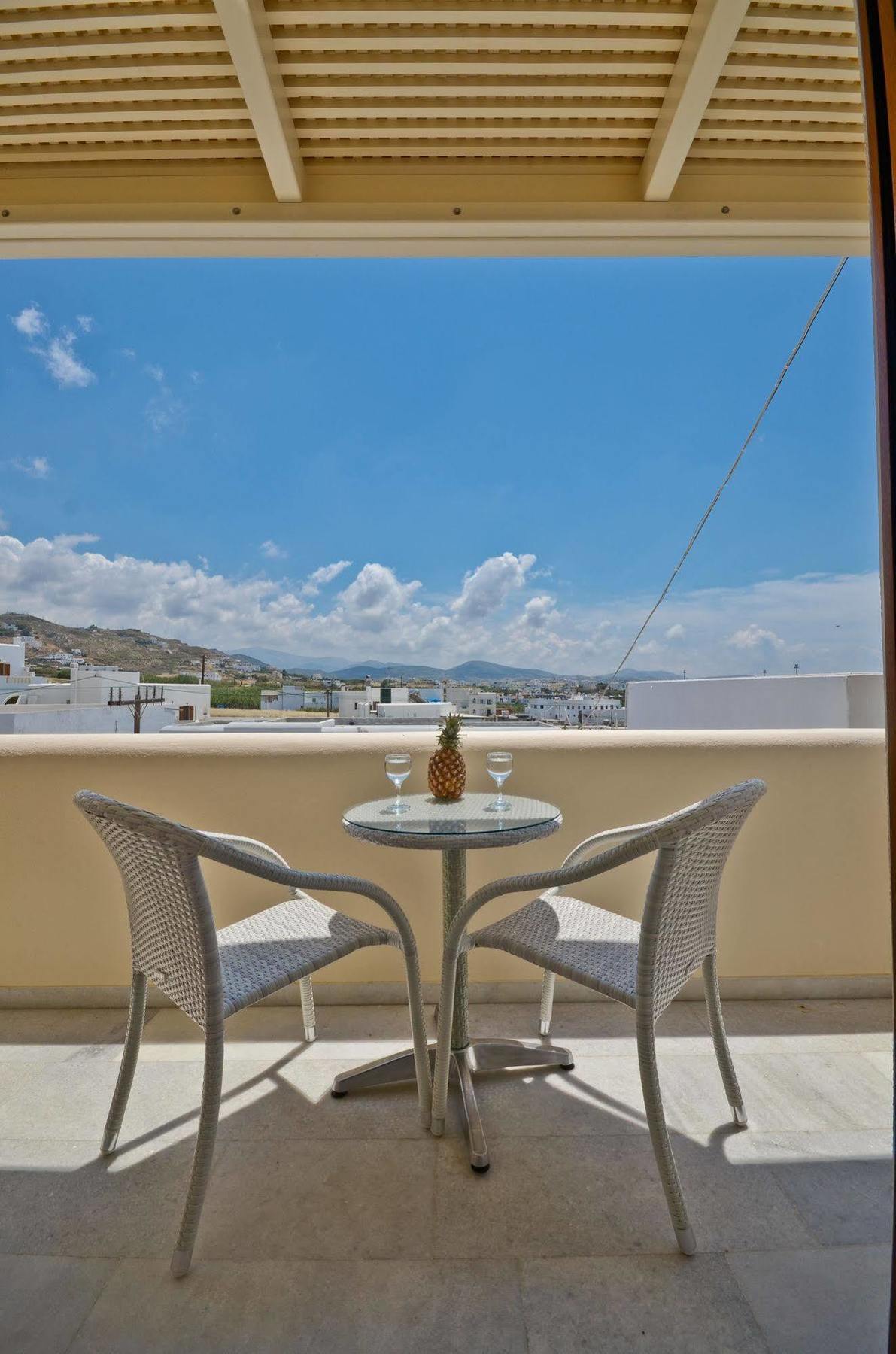 Margo Studios Naxos City ภายนอก รูปภาพ
