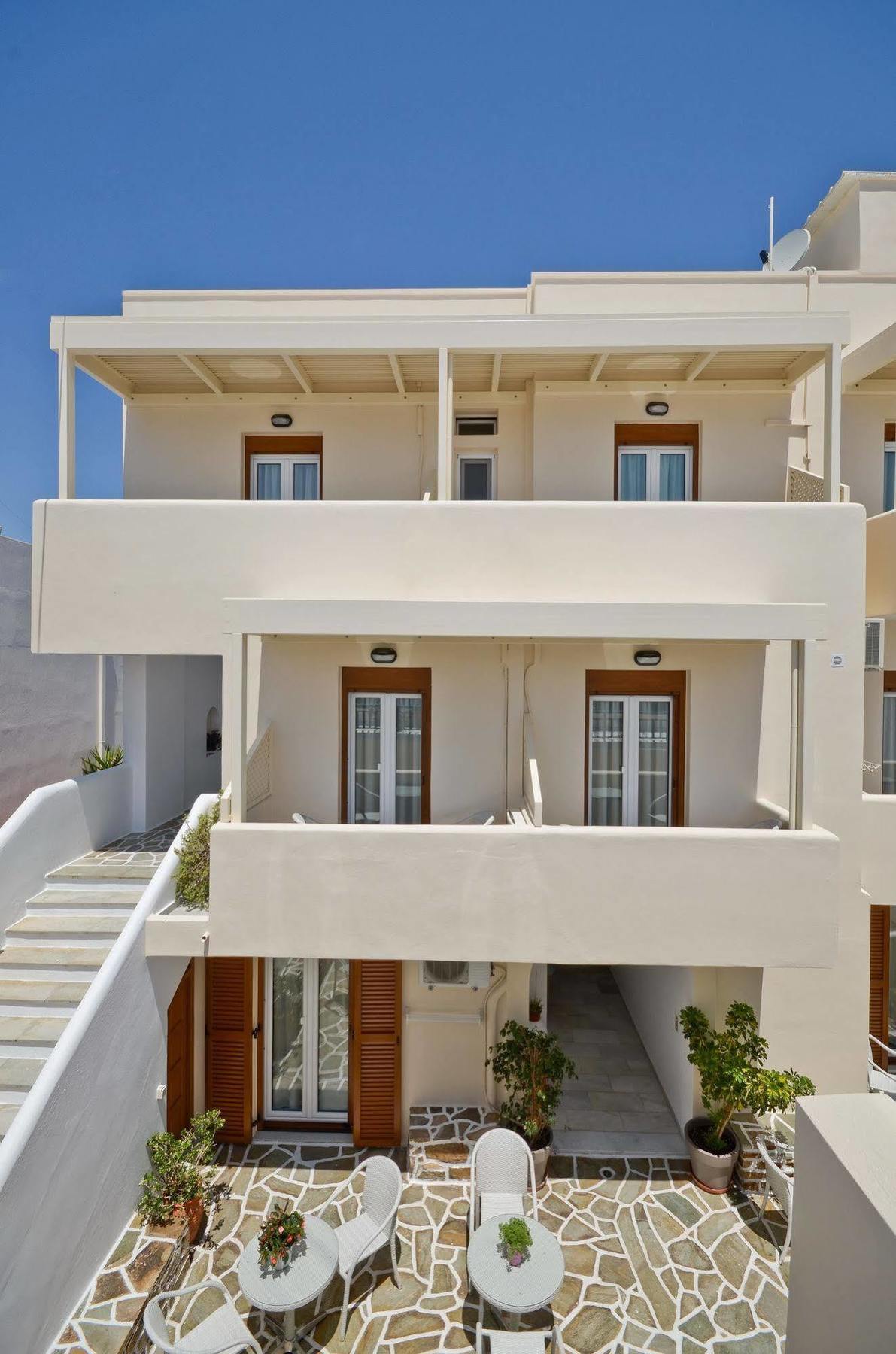 Margo Studios Naxos City ภายนอก รูปภาพ
